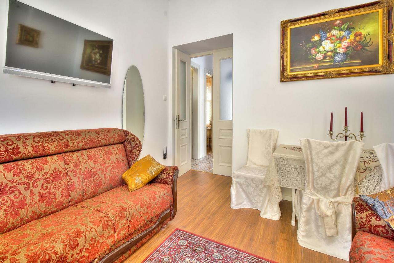 Boutique Apartman Villa Mediteran 波雷奇 外观 照片