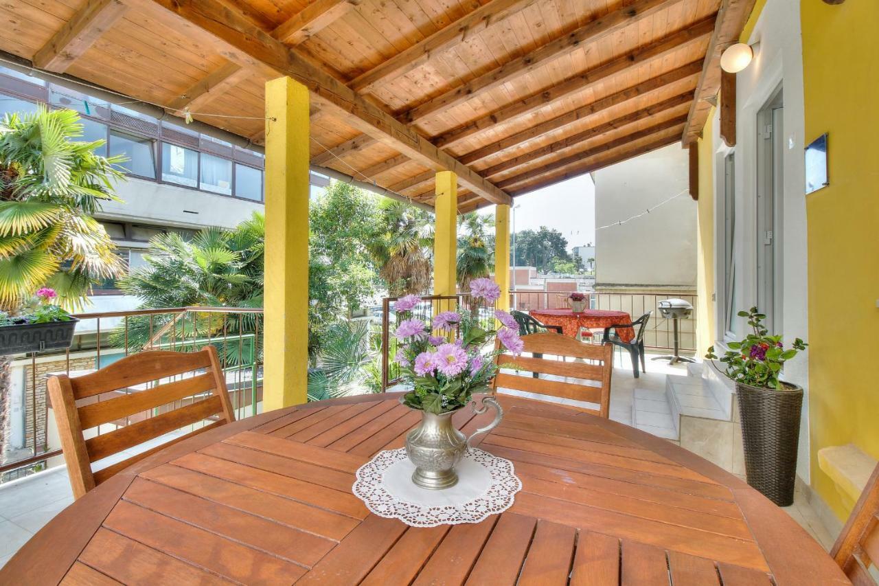 Boutique Apartman Villa Mediteran 波雷奇 外观 照片
